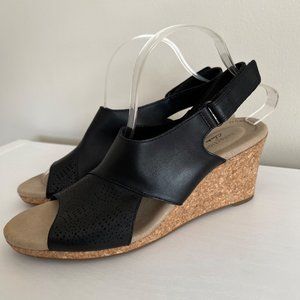 Clarks Women's Lafley Joy Wedge Sandal Size 11